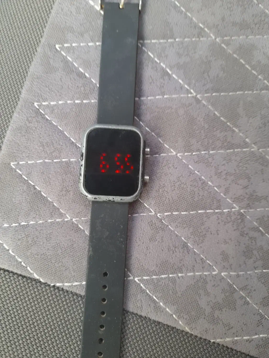 ساعت|ساعت|قزوین, |دیوار