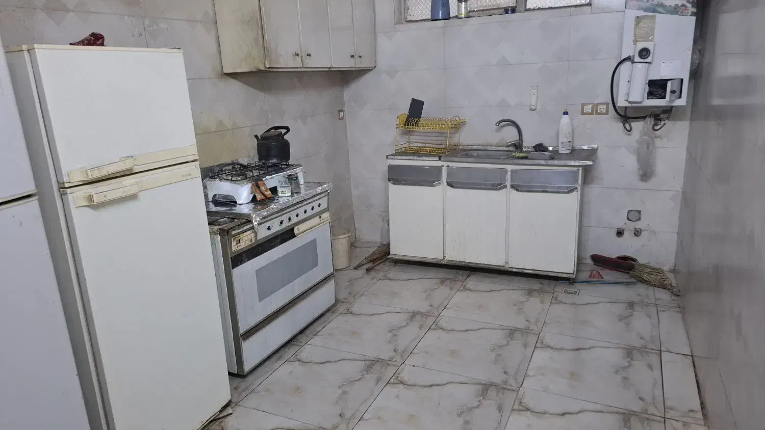سوئیت دربست بدون پله  اتاق پارکینگ دار|اجارهٔ کوتاه‌مدت آپارتمان و سوئیت|یزد, |دیوار