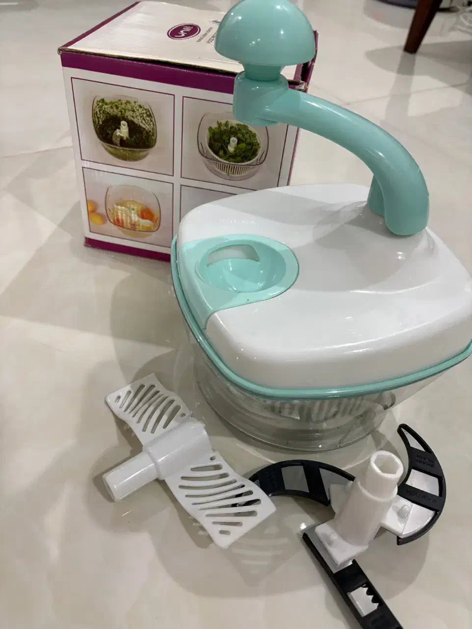 سبزی خرد کن دستی|چرخ خیاطی و ریسندگی|تهران, حشمتیه|دیوار