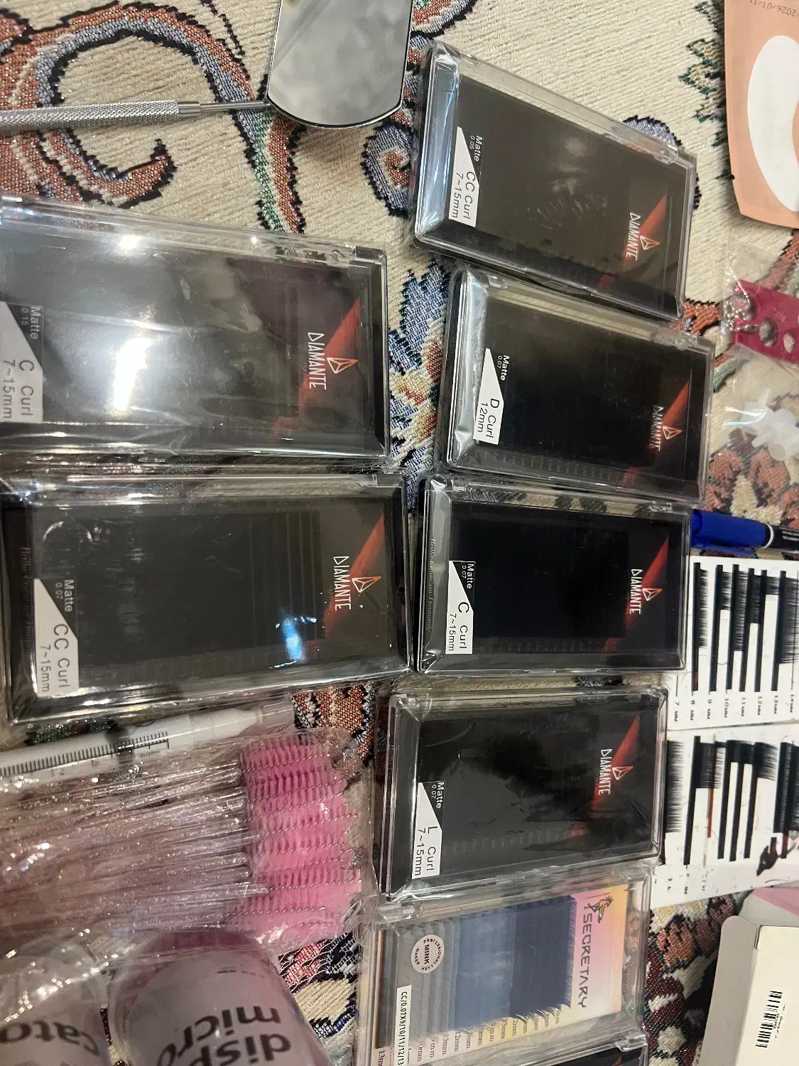 وسایلای اکستنشن مژه کامل|آرایشگاه و سالن‌های زیبایی|تهران, سجاد|دیوار