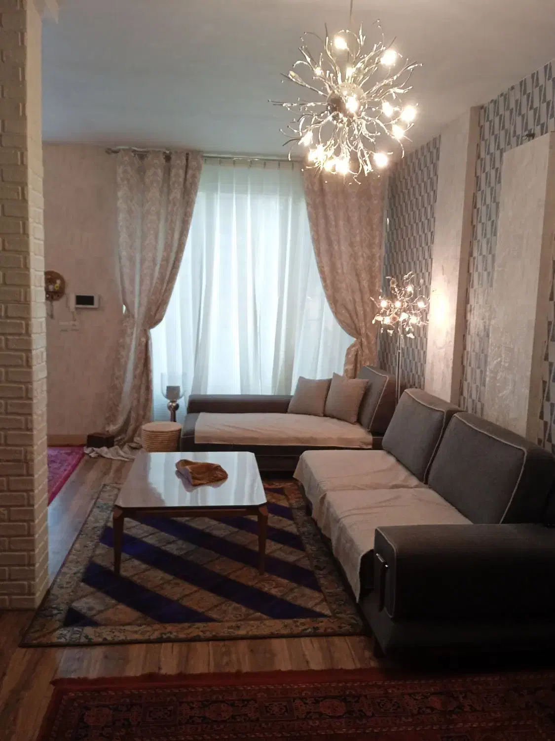 آباژورسالنی ولوستر|لوستر و چراغ آویز|قیامدشت - خاورشهر, |دیوار