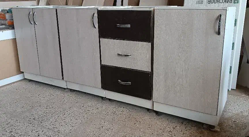 کابینت کارکرده بدنه فلز درب ام دی اف|مصالح و تجهیزات ساختمان|قائن, |دیوار