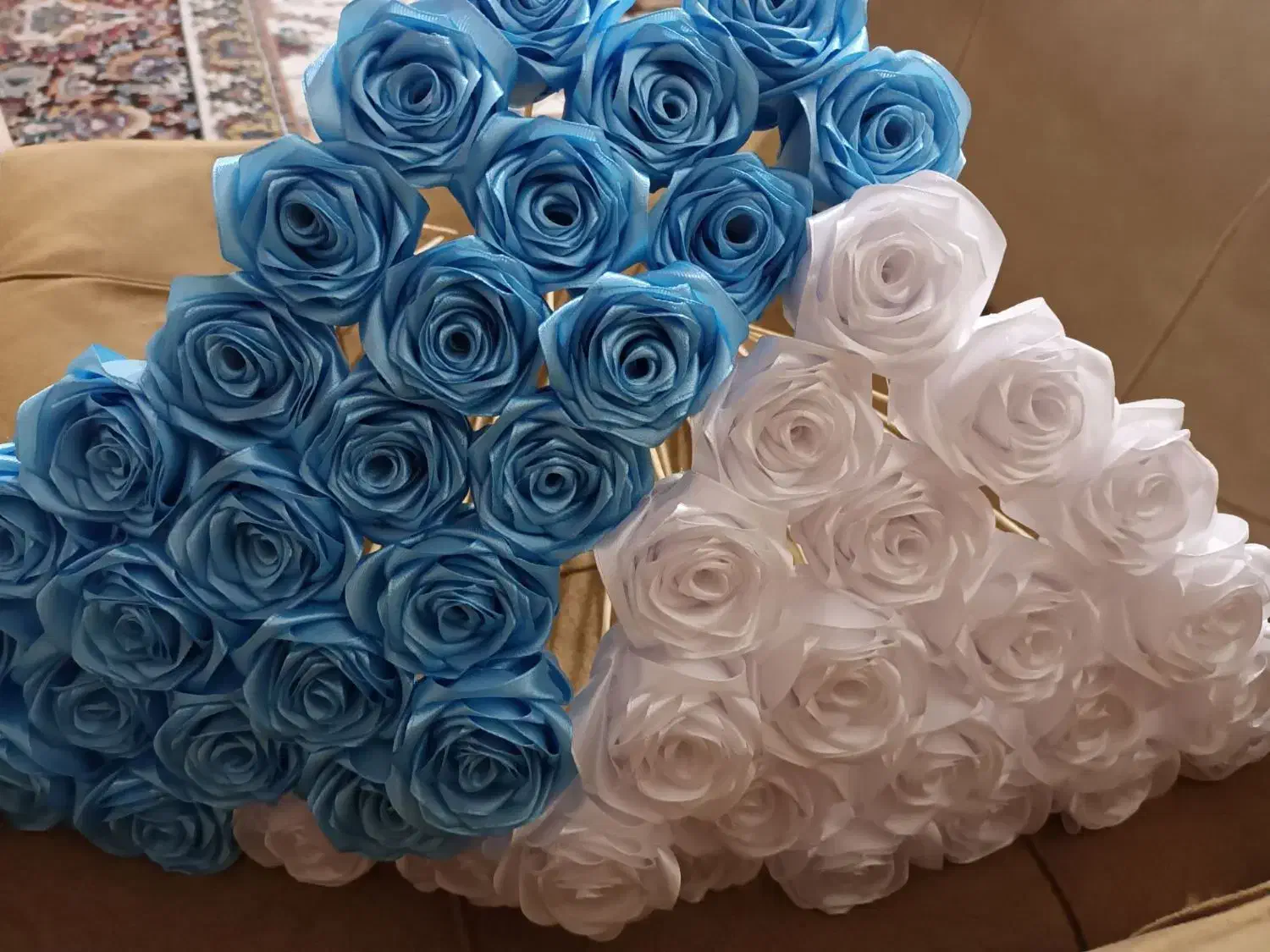 رز ربانی|گل مصنوعی|ملایر, |دیوار