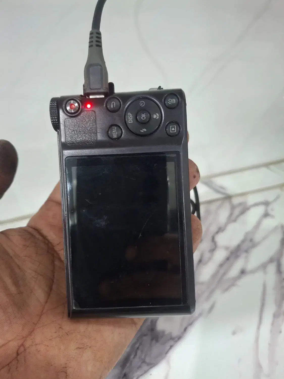 دوربین دیجیتالی سالم و سلامت، با پایه آلمینیومی|دوربین عکاسی و فیلمبرداری|اسلامشهر, شهرک مهدیه|دیوار