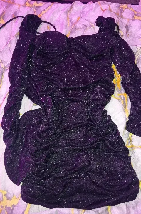 لباس مجلسی عروسکی|لباس|ری, فیروزآبادی|دیوار