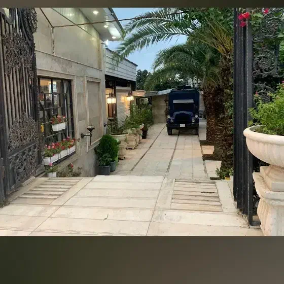 استخدام نیروی رستوران و کافه همراه بیمه و جای خواب|استخدام خدمات فروشگاه و رستوران|رودسر, |دیوار
