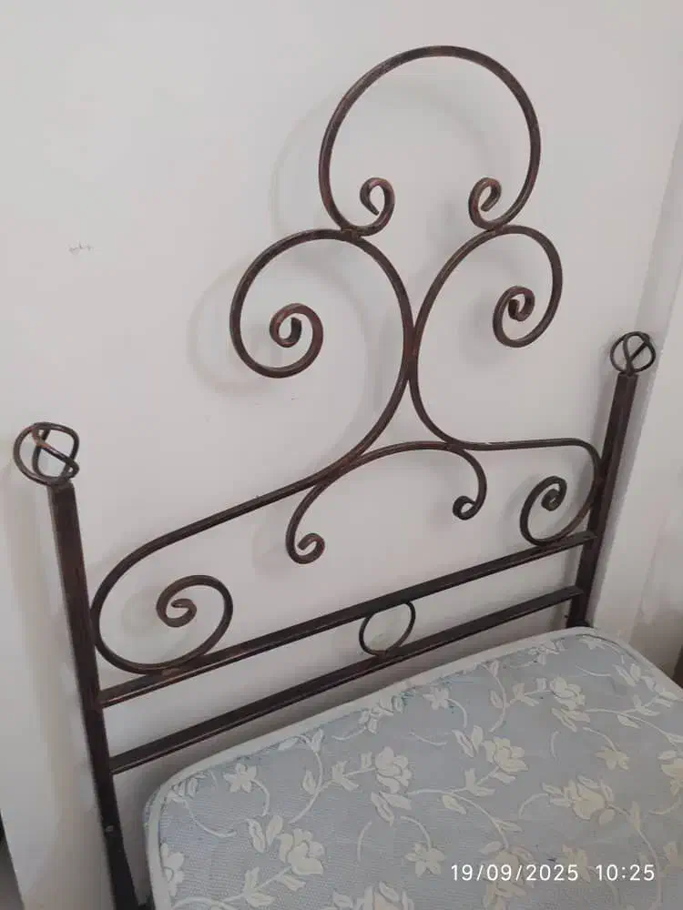 فرفورژه بزرگ سال تک نفره بادشکن|تخت و سرویس خواب|بردسکن, |دیوار