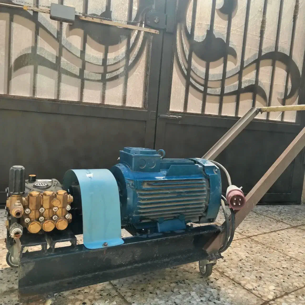 فروش لوازم کارواش|ماشینآلات صنعتی|کاشان, طالقانی|دیوار