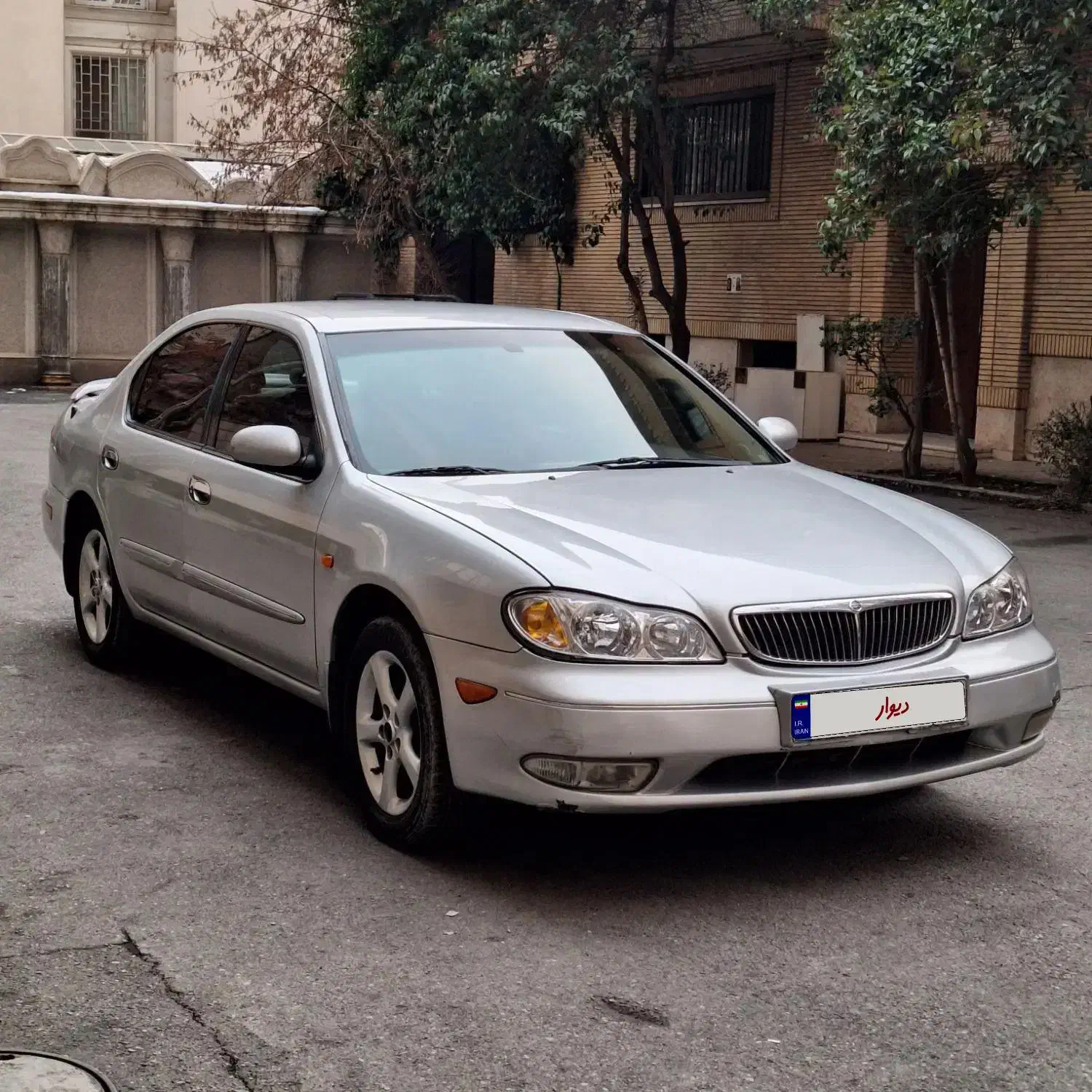 ماکسیما مدل ۸۱ وارداتی|خودرو سواری و وانت|تهران, فرمانیه|دیوار