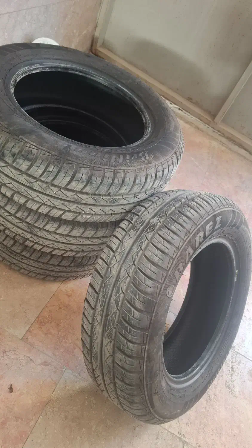 لاستیک زیر صفری 206|قطعات یدکی و لوازم جانبی|مشهد, گرجی علیا|دیوار