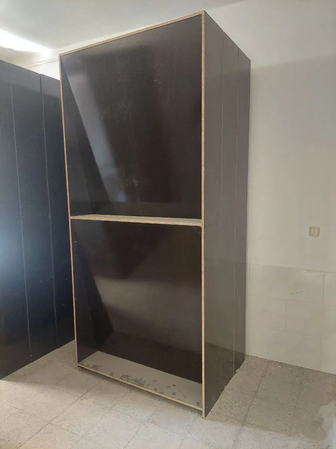 قفسه نئوپان|کتابخانه، شلف، قفسه‌های دیواری|یزد, |دیوار