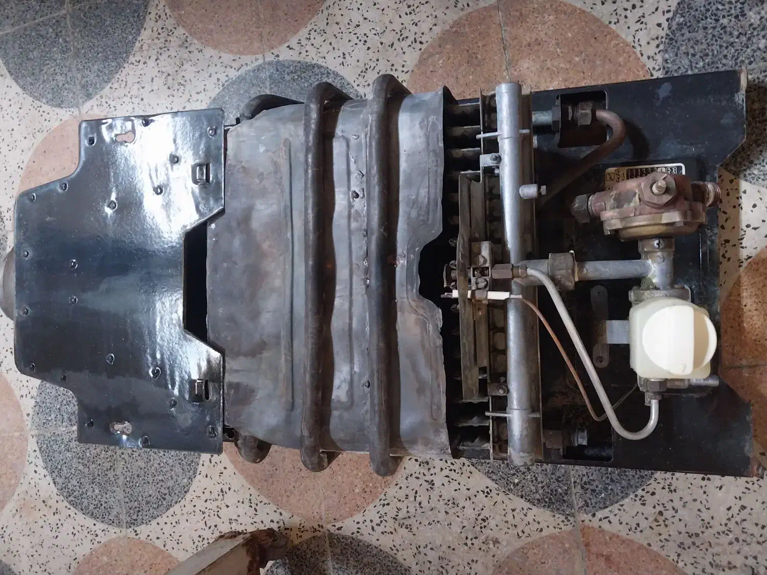 فروشی/ آبگرمکن/ ایرانشرق|آبگرمکن، پکیج، شوفاژ|شوشتر, |دیوار