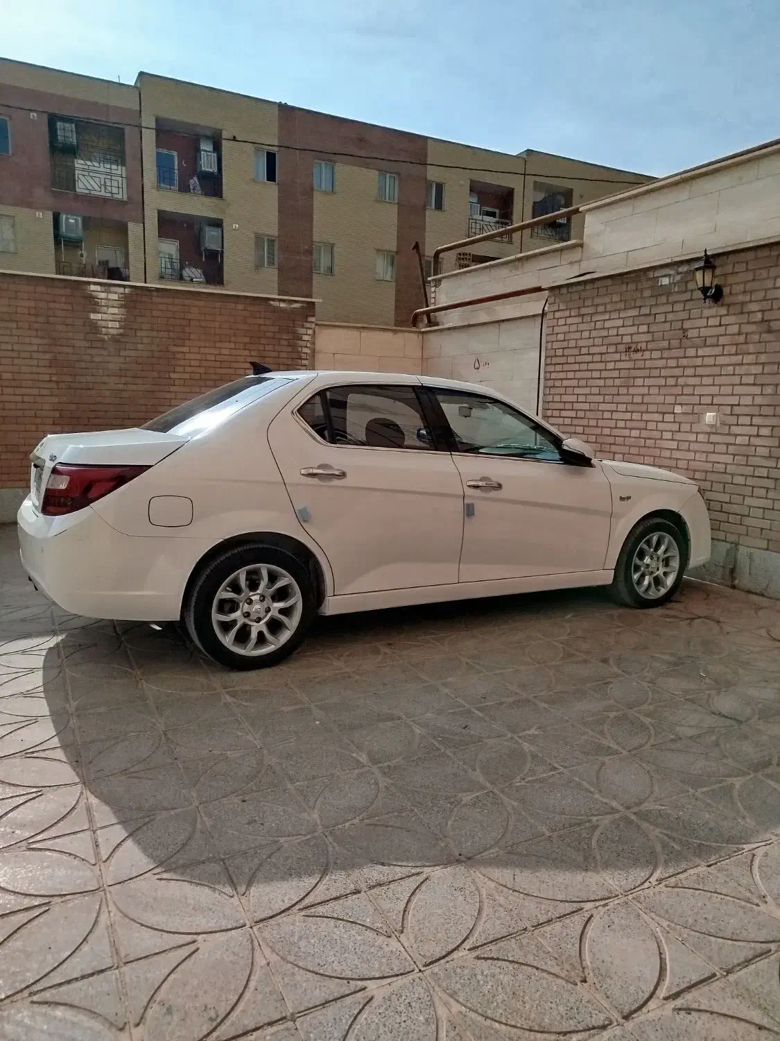 دنا پلاس توربو دنده ای|خودرو سواری و وانت|خرم‌آباد, |دیوار