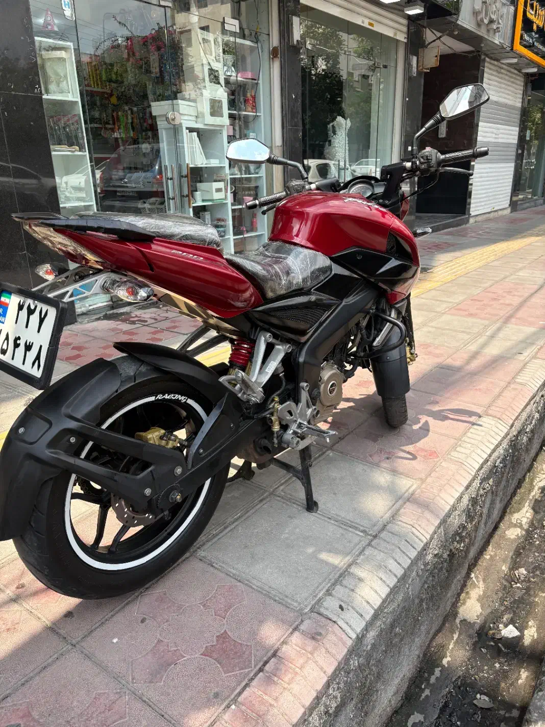 ns200 cc کم کار تمیز|موتورسیکلت|ساری, |دیوار