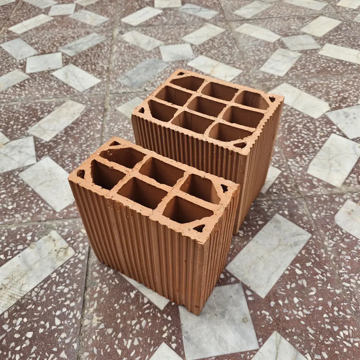 خرید مستقیم تیغه های آجرسفال از کارخانه بدون واسطه|مصالح و تجهیزات ساختمان|آمل, |دیوار