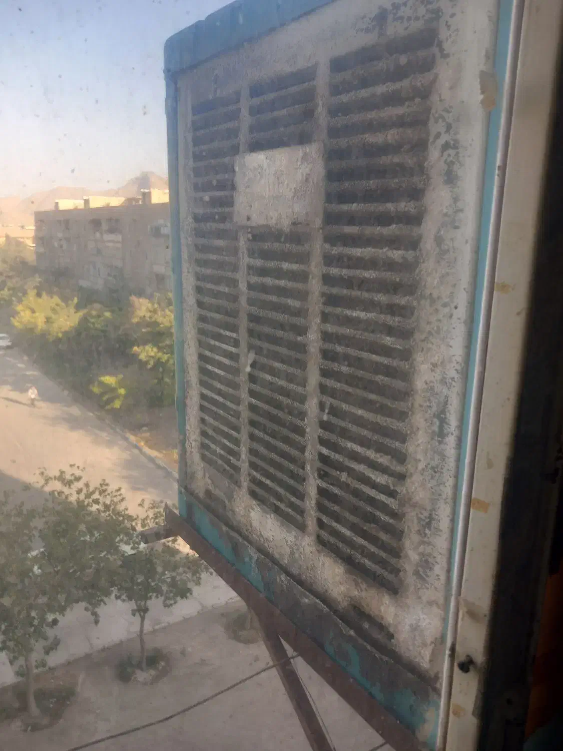 کولر آبی تمام لوازم دست نخورده|کولر آبی|فولادشهر, B5|دیوار