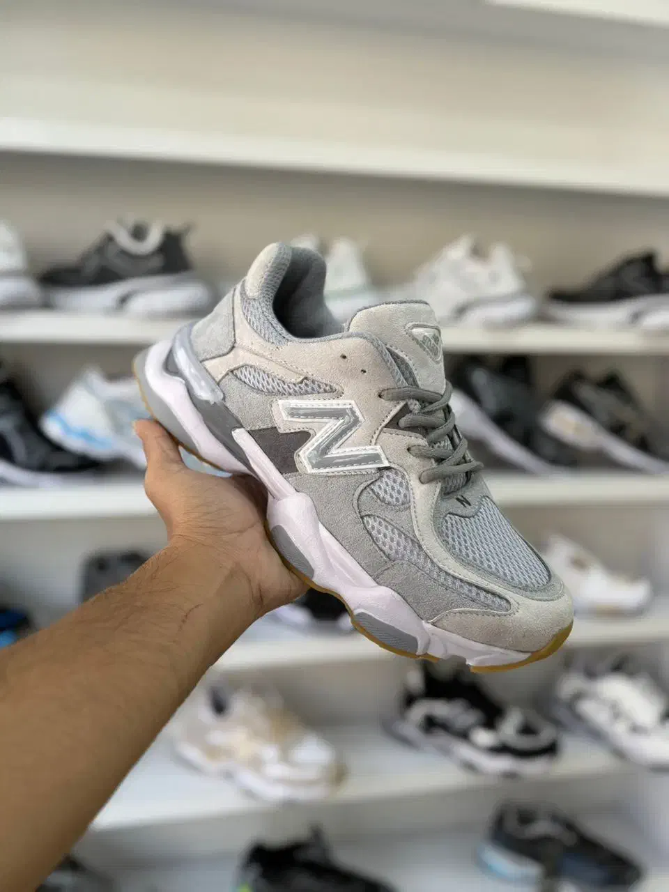 نیوبالانس مردونه مشابه اصلی|کیف، کفش، کمربند|لاهیجان, لیالستان|دیوار