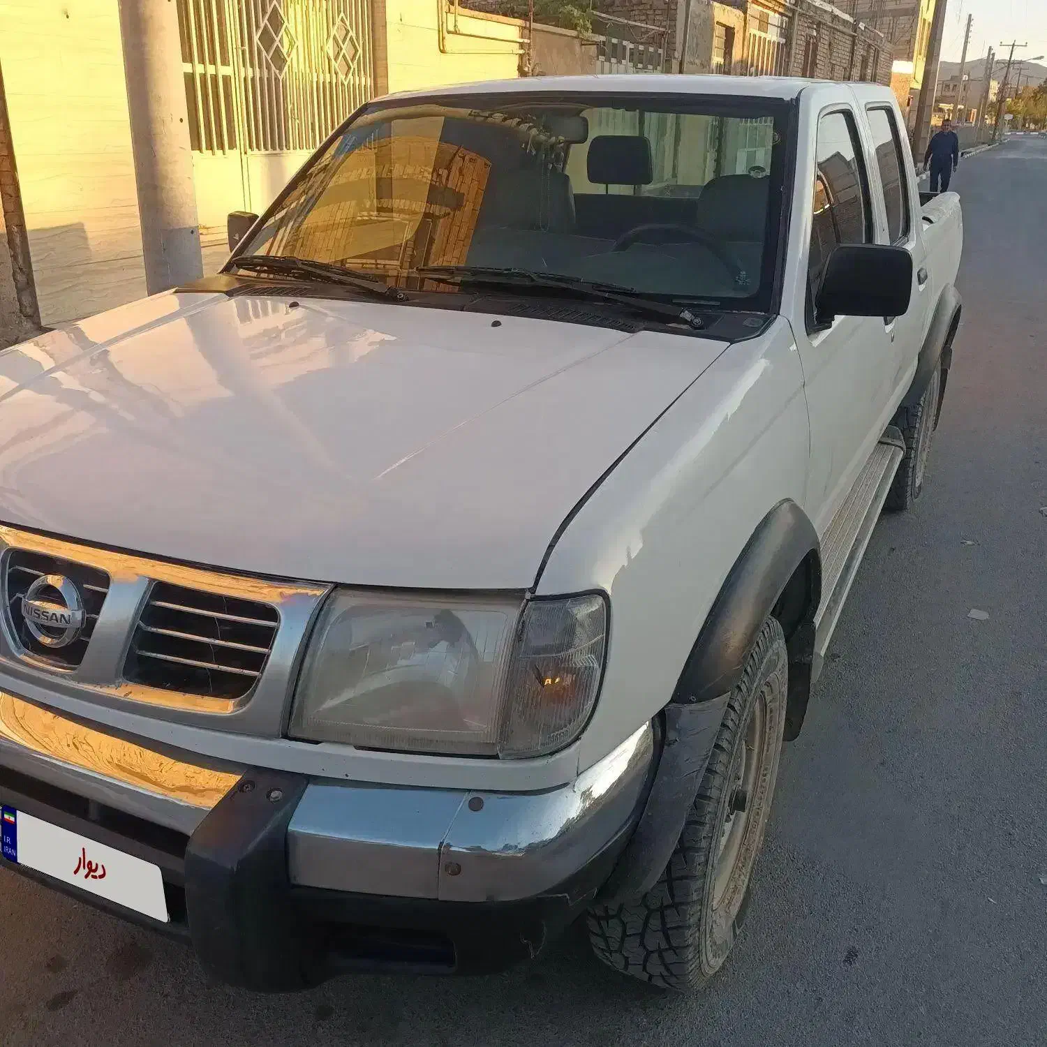 نیسان پیکاپ. مدل ۸۷ تمیز، معاوضه با تارا وشاهین|خودرو سواری و وانت|بروجن, |دیوار