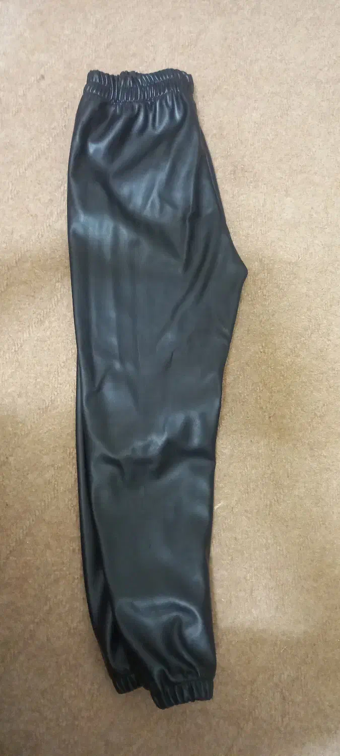 لگ چرم|لباس|گلبهار, شهر جدید گلبهار|دیوار