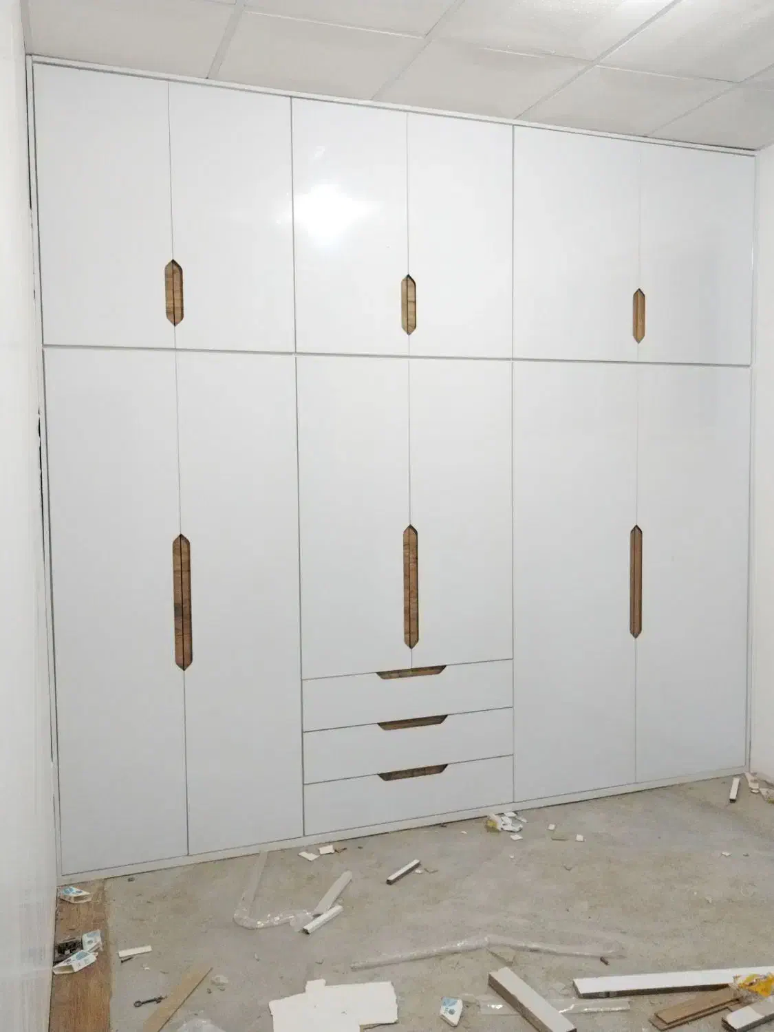 سازنده انواع کابینت و کمد دیواری  و...|جاکفشی، کمد، دراور|قائن, |دیوار