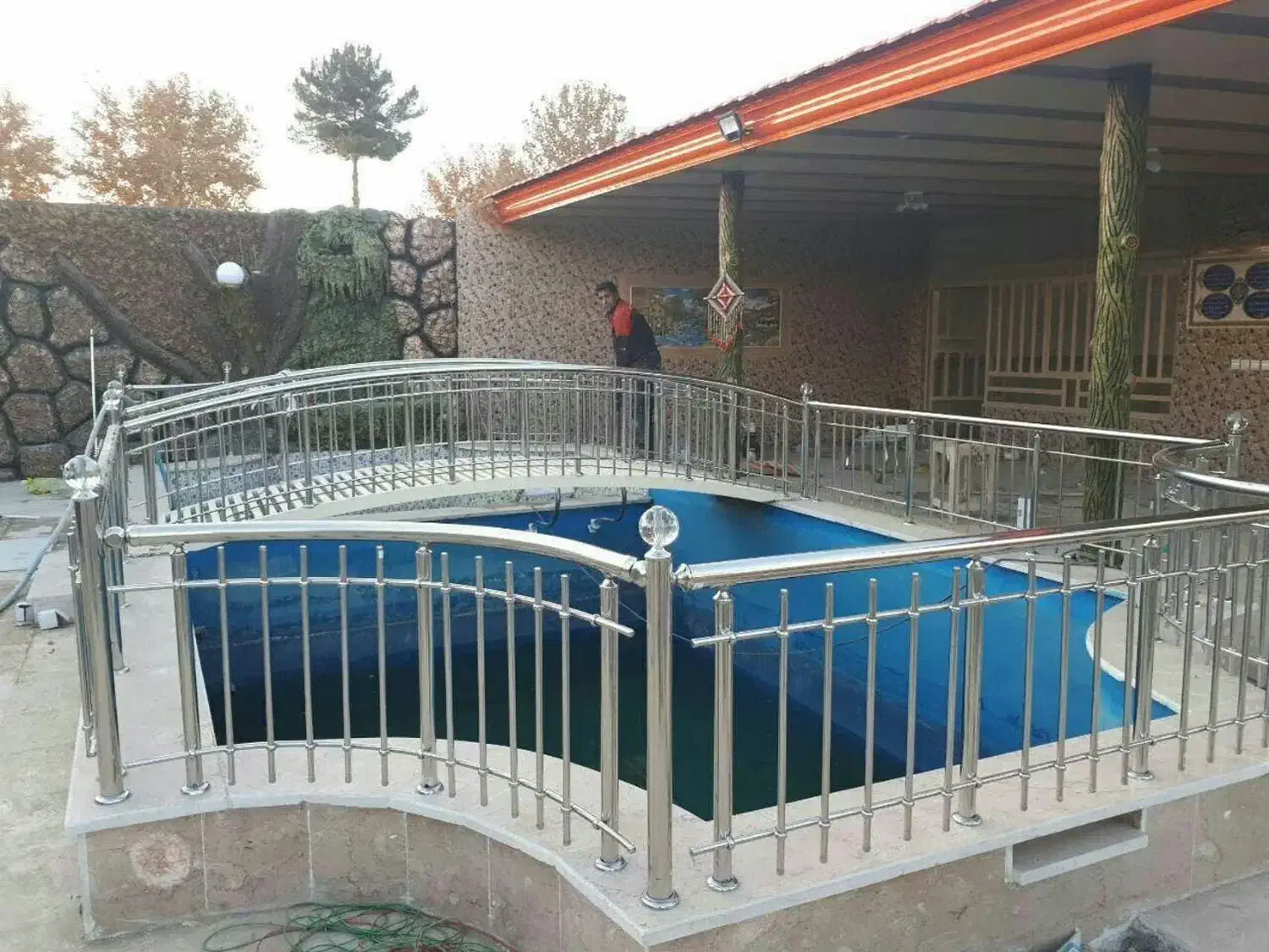 نرده استیل گلزار|ابزارآلات|قم, باجک یک|دیوار