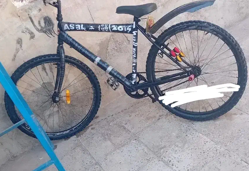 دوچرخه 26|دوچرخه، اسکیت، اسکوتر|خاش, |دیوار