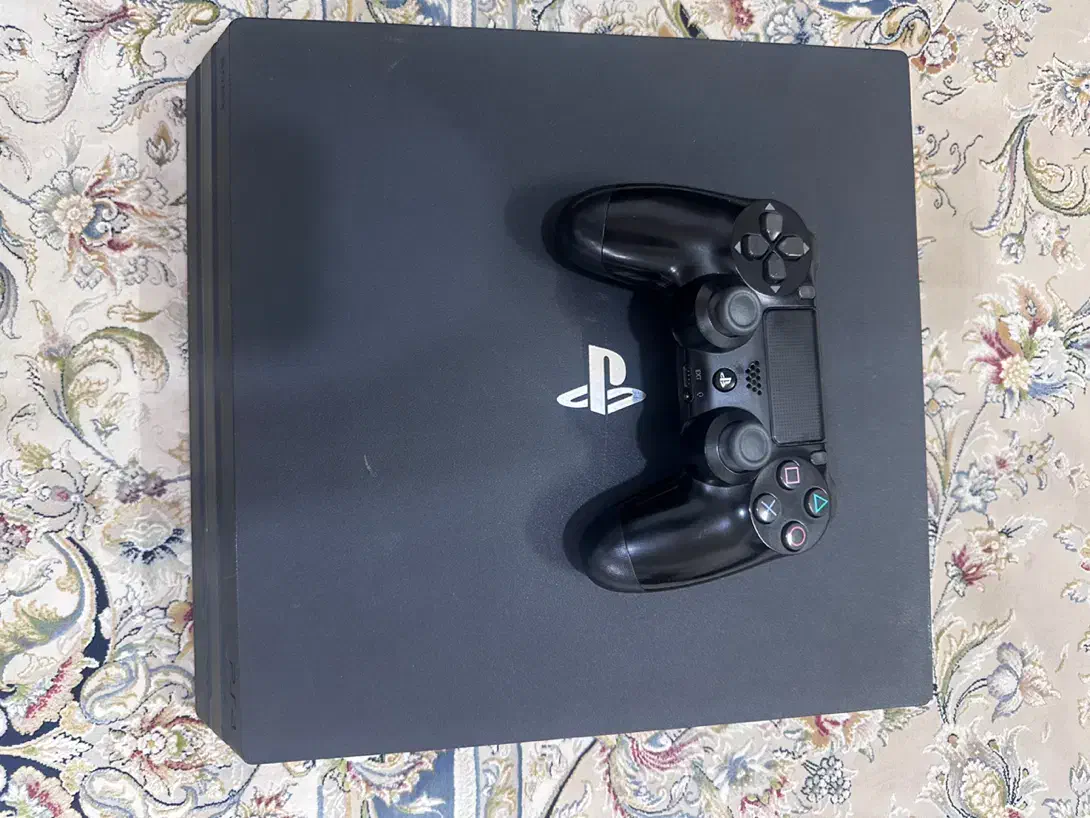 پلی استیشن ۴ پرو|کنسول، بازی ویدئویی و آنلاین|قم, امامزاده ابراهیم|دیوار