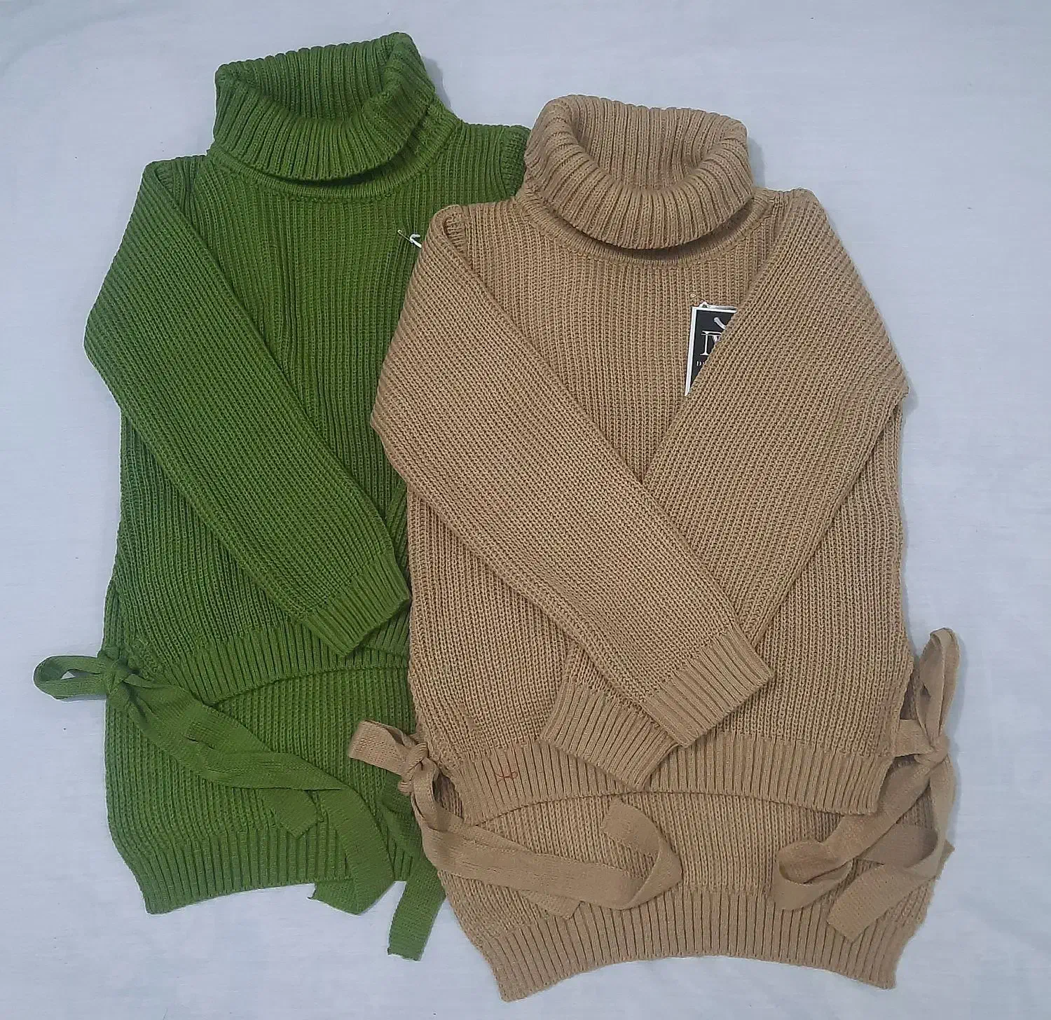 بافت دولو یقه اسکی|لباس|بروجن, |دیوار