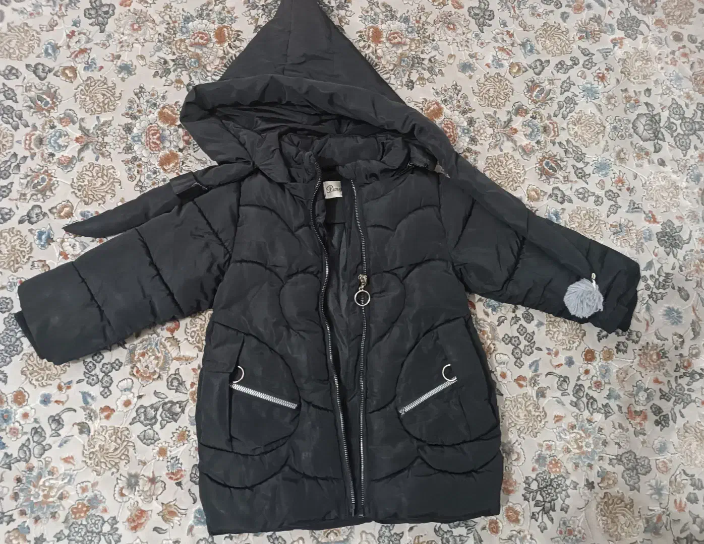 دو عدد کاپشن بچگانه در حد نو|کفش و لباس بچه|سنندج, |دیوار