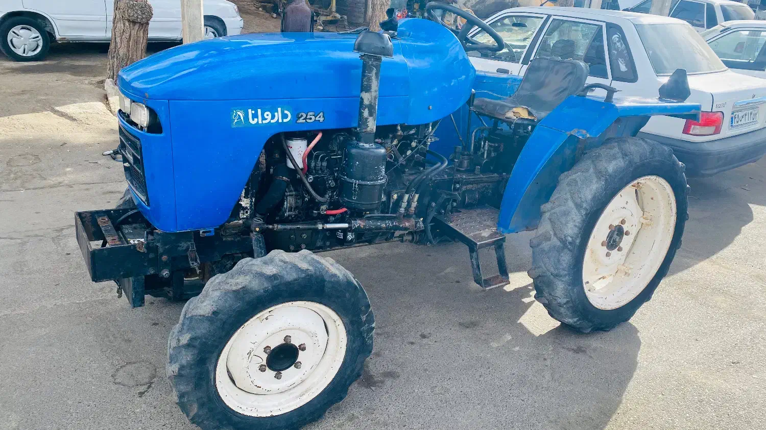 تراکتور داروانا|خودرو سنگین|قائن, |دیوار