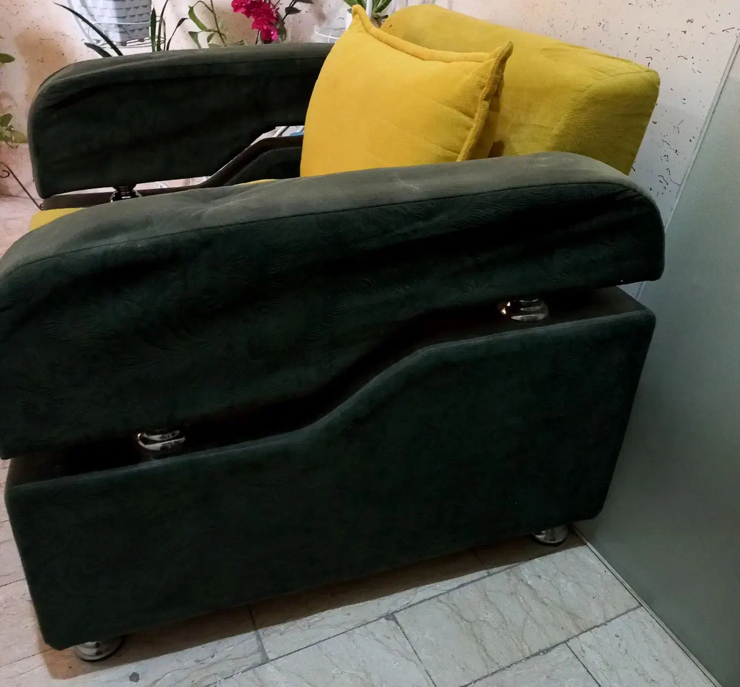 مبل تختخواب شو|مبلمان خانگی و میز عسلی|مراغه, |دیوار