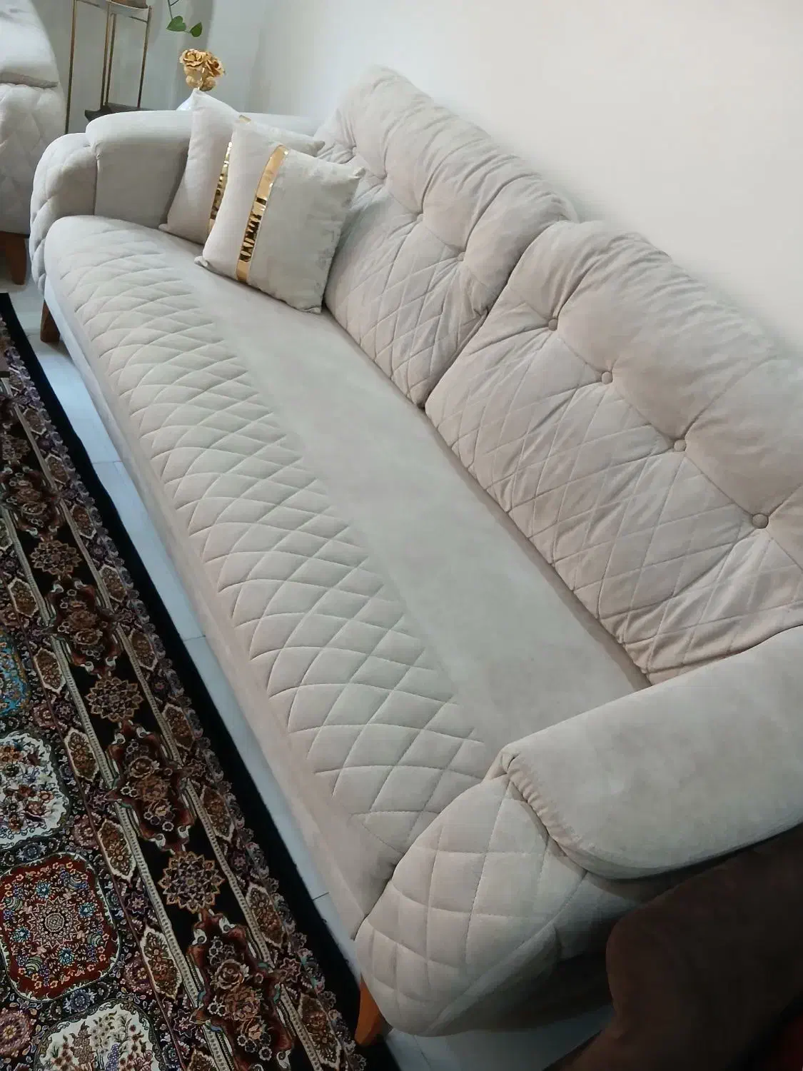 مبلمان راحتی با میز وسط ومیز عسلی|مبلمان خانگی و میز عسلی|تهران, شهرک آزادی|دیوار