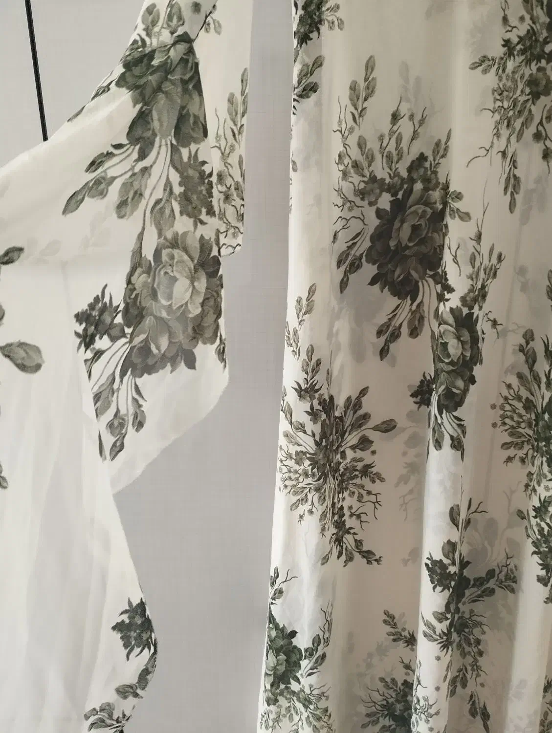 چند عدد لباس کوردی|لباس|سنندج, |دیوار