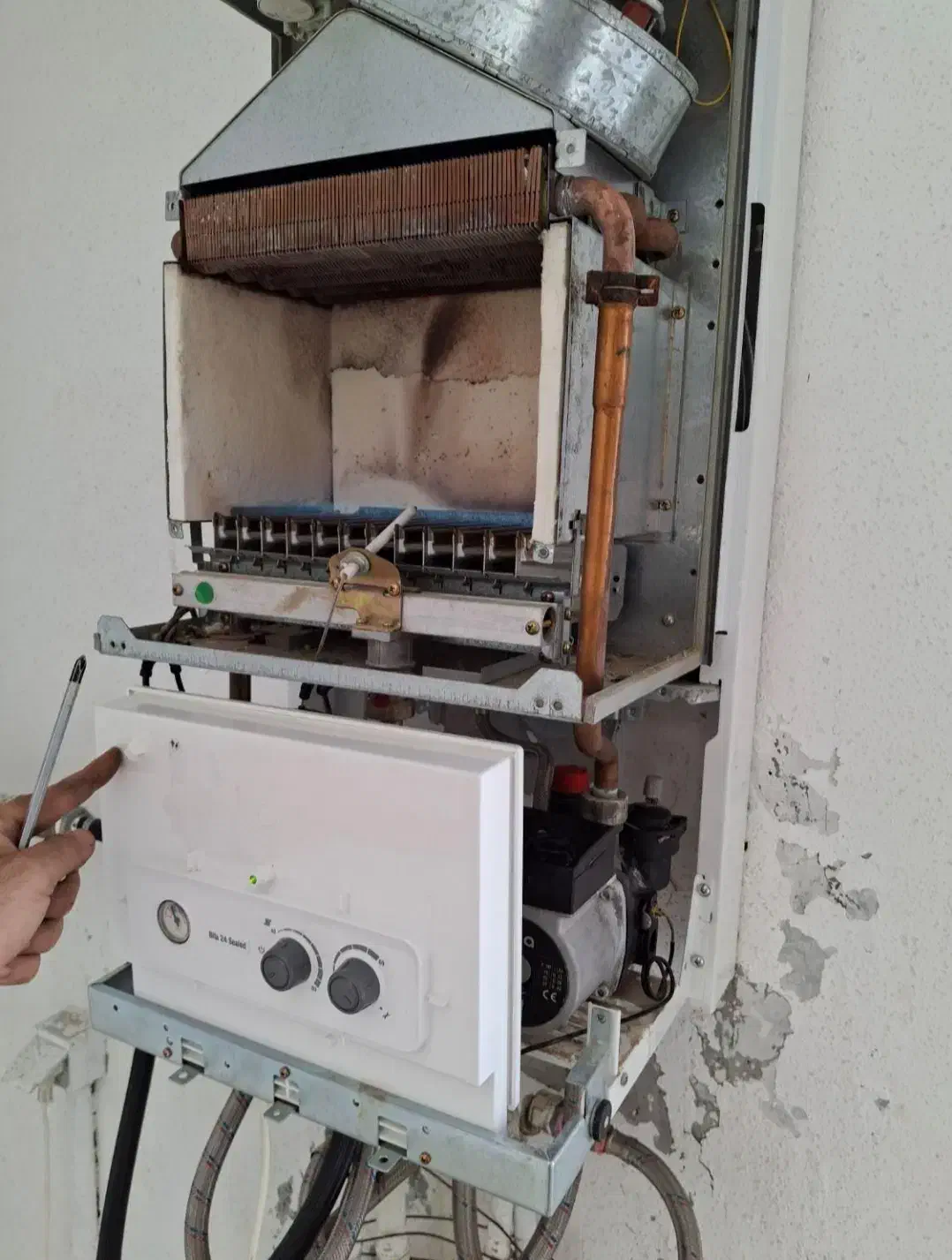 تعمیرات تخصصی ،پکیچ،بخاری،ابگرم کن دیواری|خدمات پیشه و مهارت|کرمانشاه, |دیوار