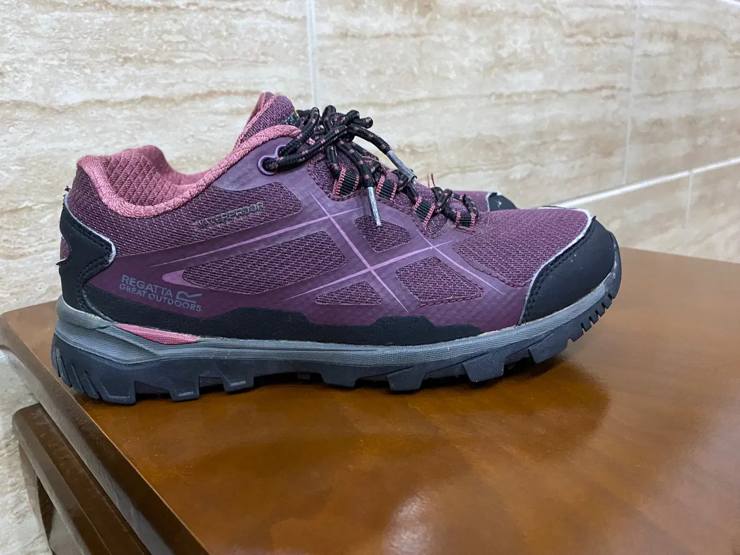 کتونی رگاتا کد ۱۲۱۲|کیف، کفش، کمربند|قرچک, مهدیه|دیوار