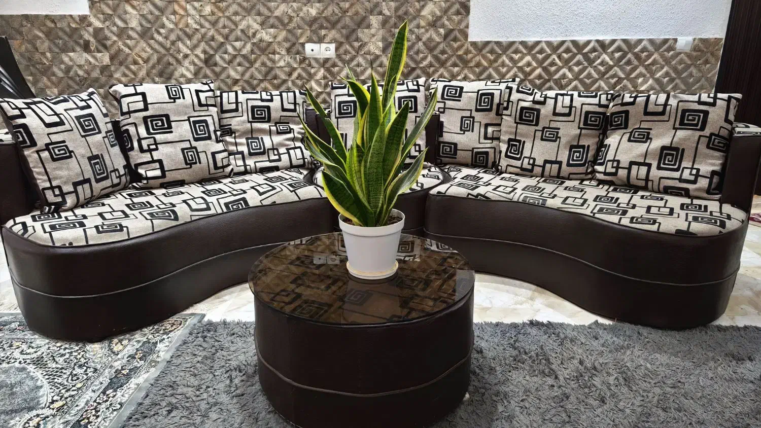 مبل ۵ نفره|مبلمان خانگی و میز عسلی|سرخرود, |دیوار