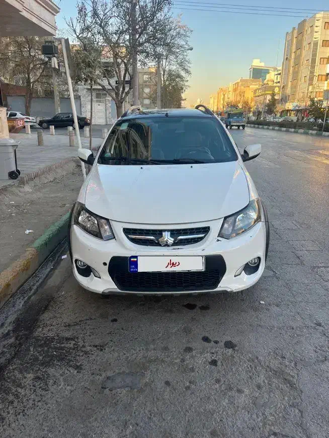 کوئیک ۱۴۰۱R|خودرو سواری و وانت|مشهد, دانشجو|دیوار