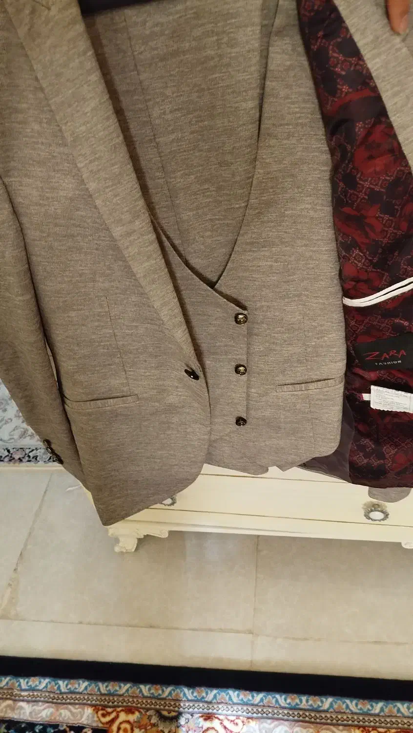 کت و شلوار همراه پیراهن|لباس|تربت‌حیدریه, حاجی یار‎|دیوار