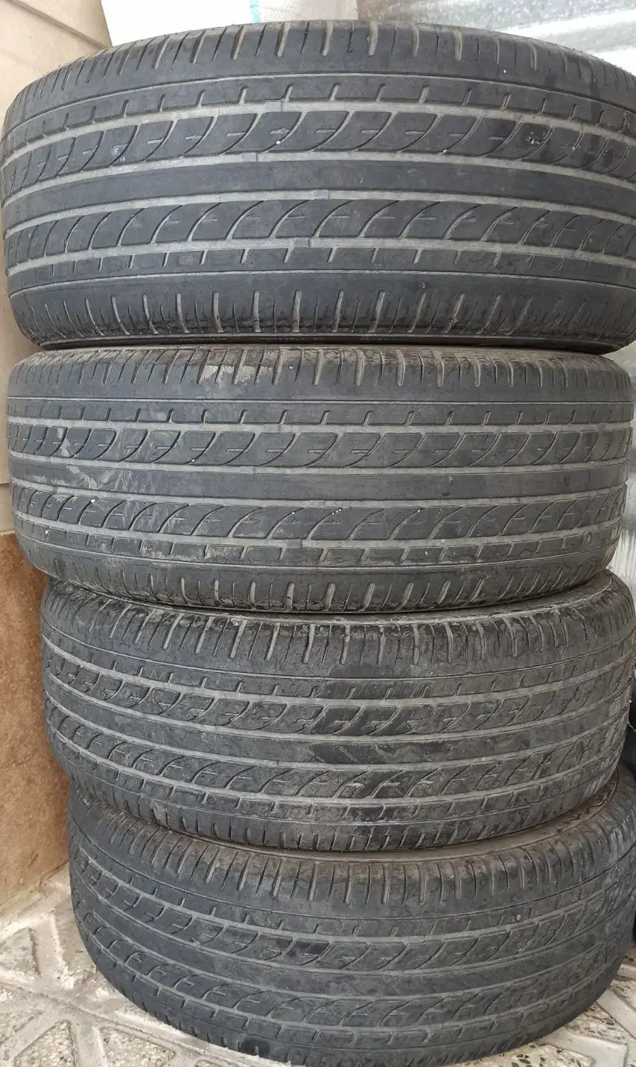 لاستیک کویر|قطعات یدکی و لوازم جانبی|صحنه, |دیوار