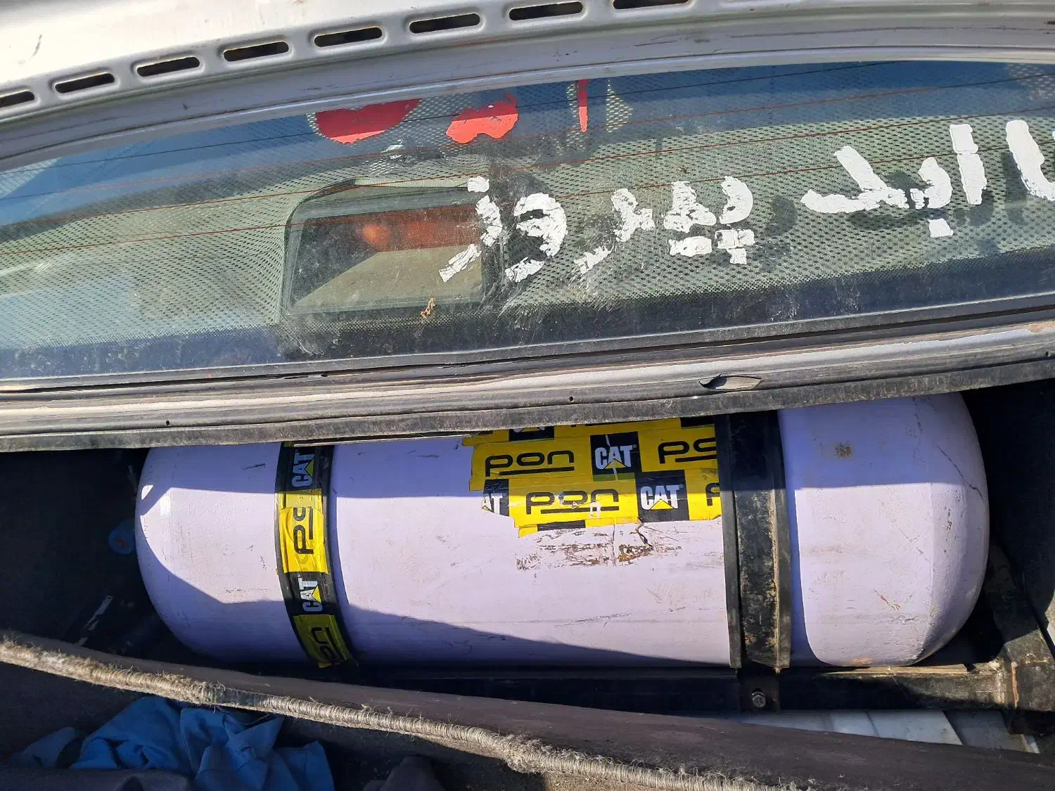 پژو ۴۰۵ مدل ۹۰ داخل کرم بیرنگ دوگانه شرکتی|خودرو سواری و وانت|قزوین, |دیوار