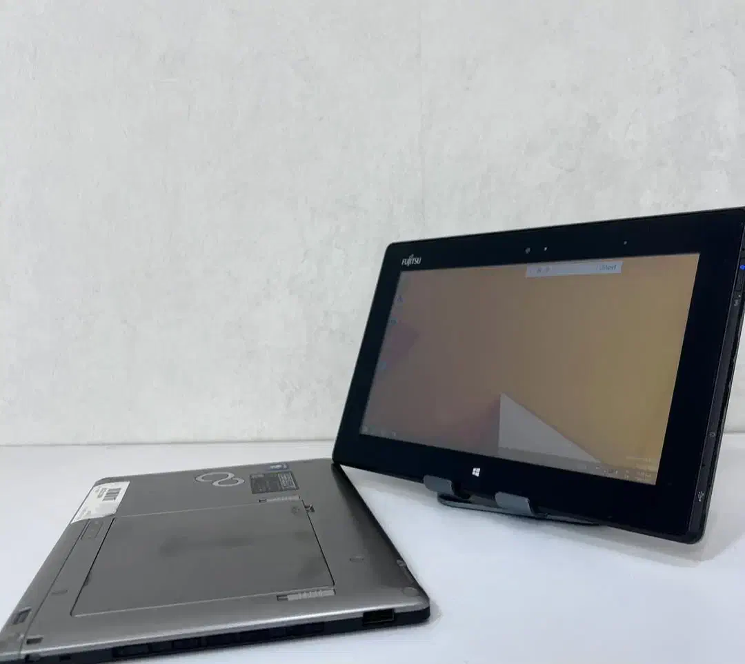 تبلت|تبلت|نیک شهر, |دیوار