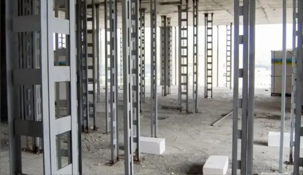 استخدام نیرو جوشکار و ساده|استخدام معماری، عمران و ساختمانی|اصفهان, هزارجریب|دیوار