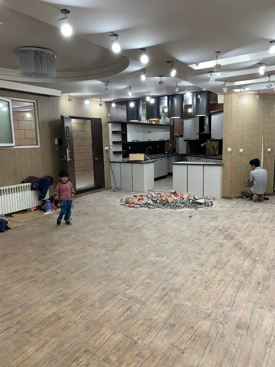 آپارتمان تک واحدی۱۱۴متربنا ۷۰مترحیاط اختصاصی|فروش آپارتمان|مشهد, رضاشهر|دیوار