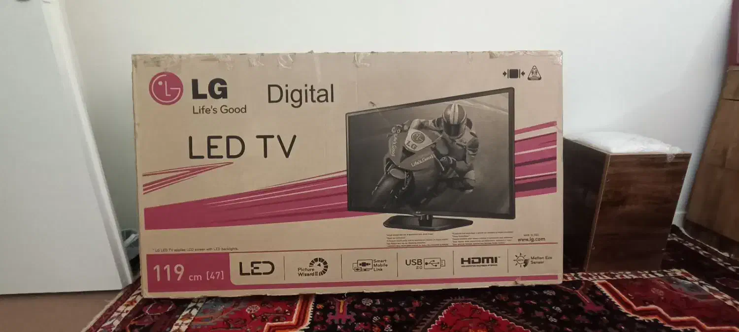 ال جی ۴۷ اینچ|تلویزیون و پروژکتور|همدان, |دیوار