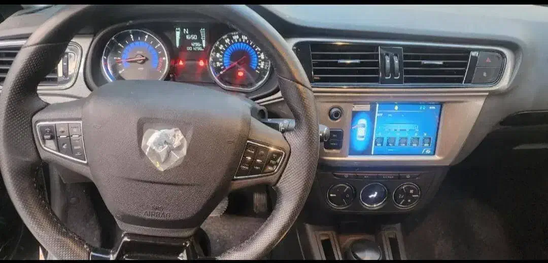 تارا اتومات V4|خودرو سواری و وانت|شیراز, سینما سعدی|دیوار