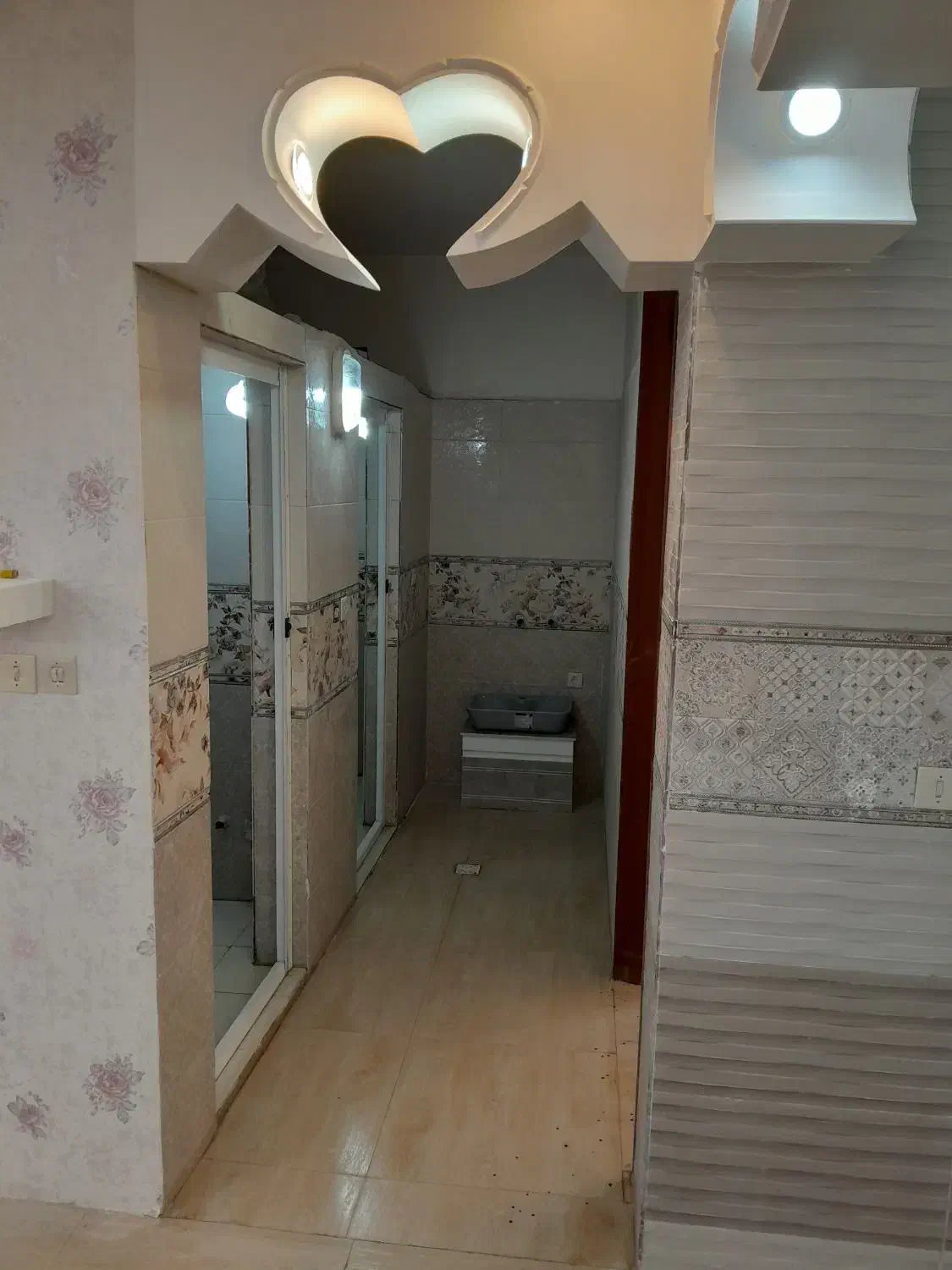 خانه ویلایی نوساز کلید نخورده|فروش خانه و ویلا|کیار, |دیوار