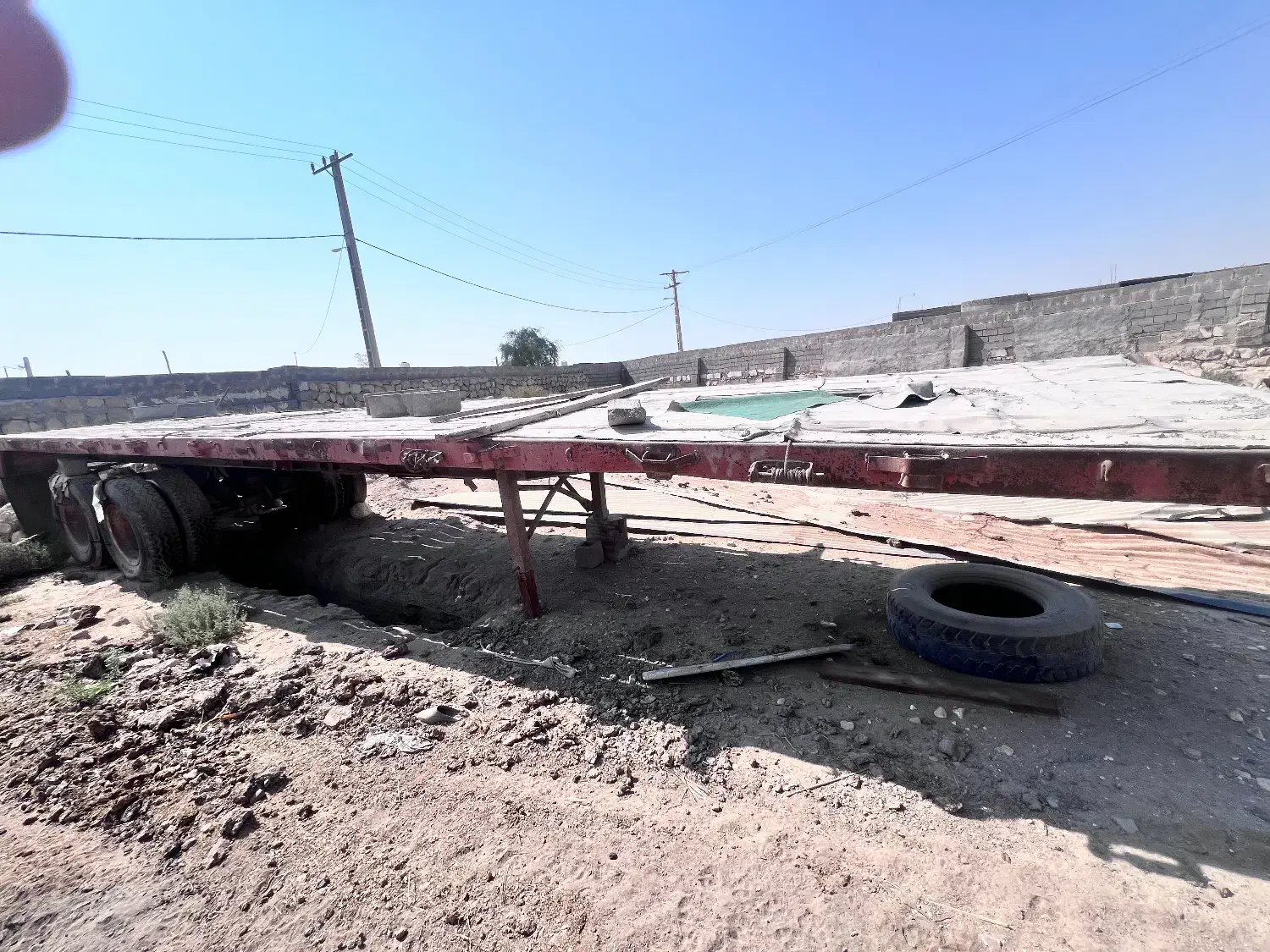 دو عدد کفی چرخ ۲۴|خودرو سنگین|خمیر, |دیوار