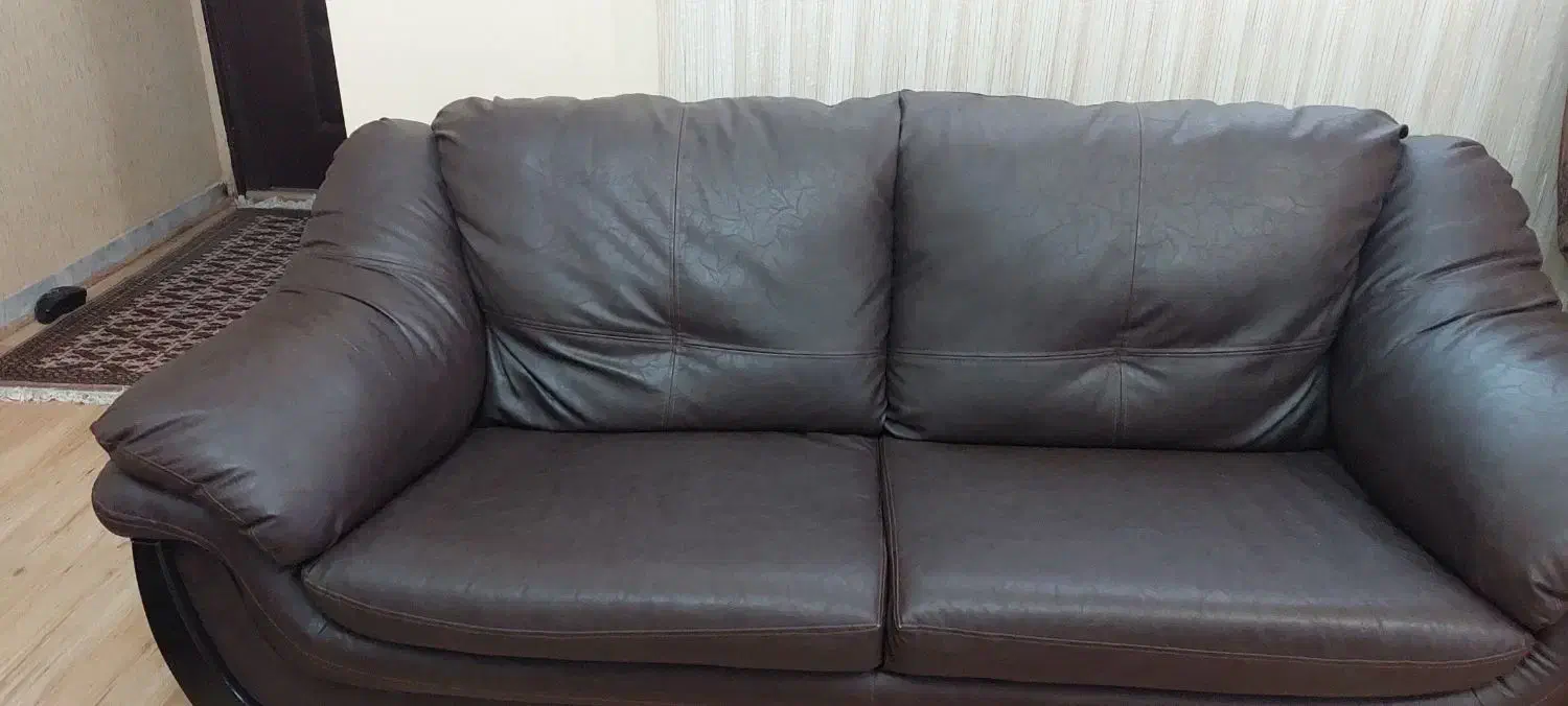 مبل راحتی طرح چرم  ۷ نفره|مبلمان خانگی و میز عسلی|سبزوار, توحیدشهر|دیوار