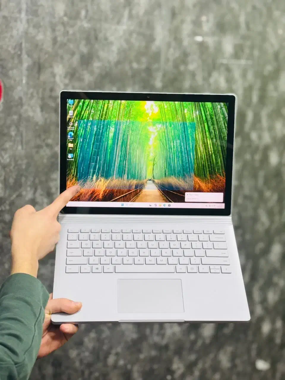 لپتاپ ببر سال بعد پولشو بده|رایانه همراه|قم, صفائیه|دیوار