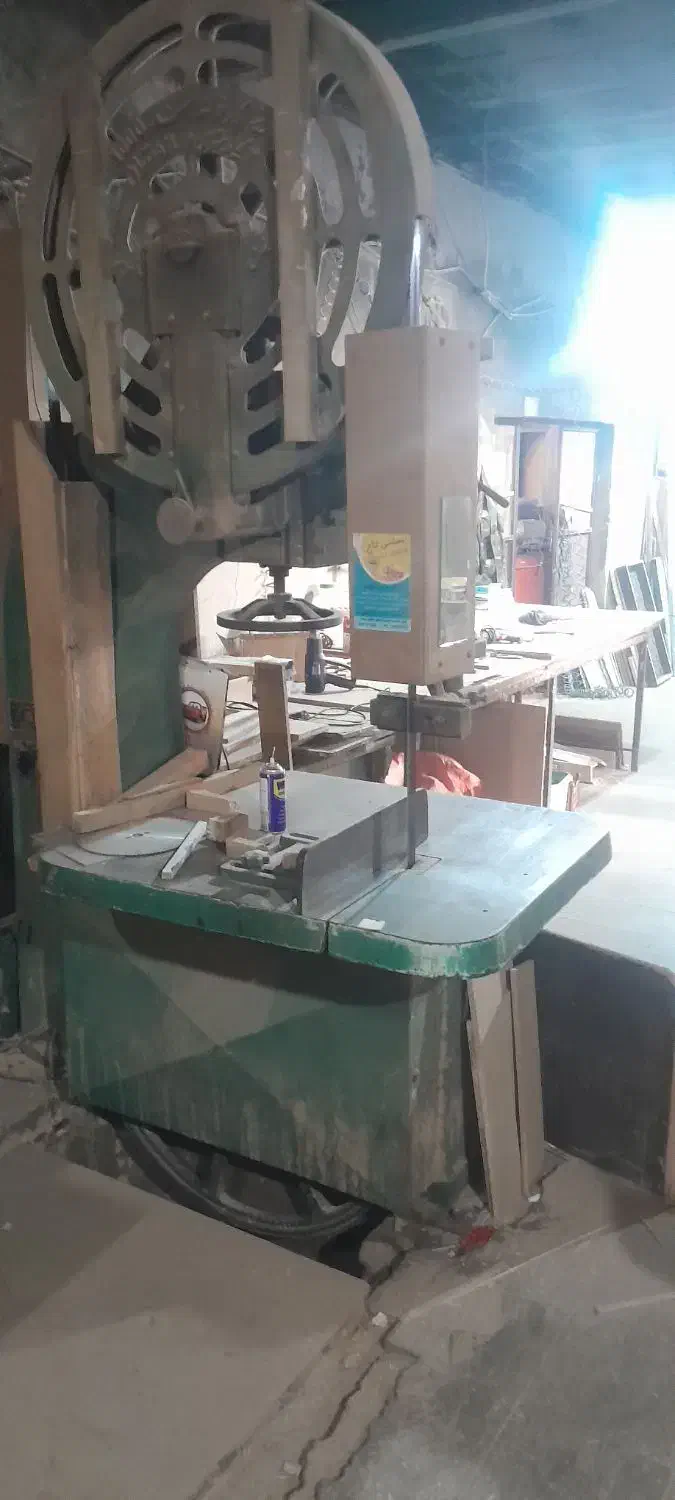 تعدادی دستگاه نجاری وچوب بری سالم به فروش میرسد|ماشینآلات صنعتی|شیراز, فرگاز|دیوار